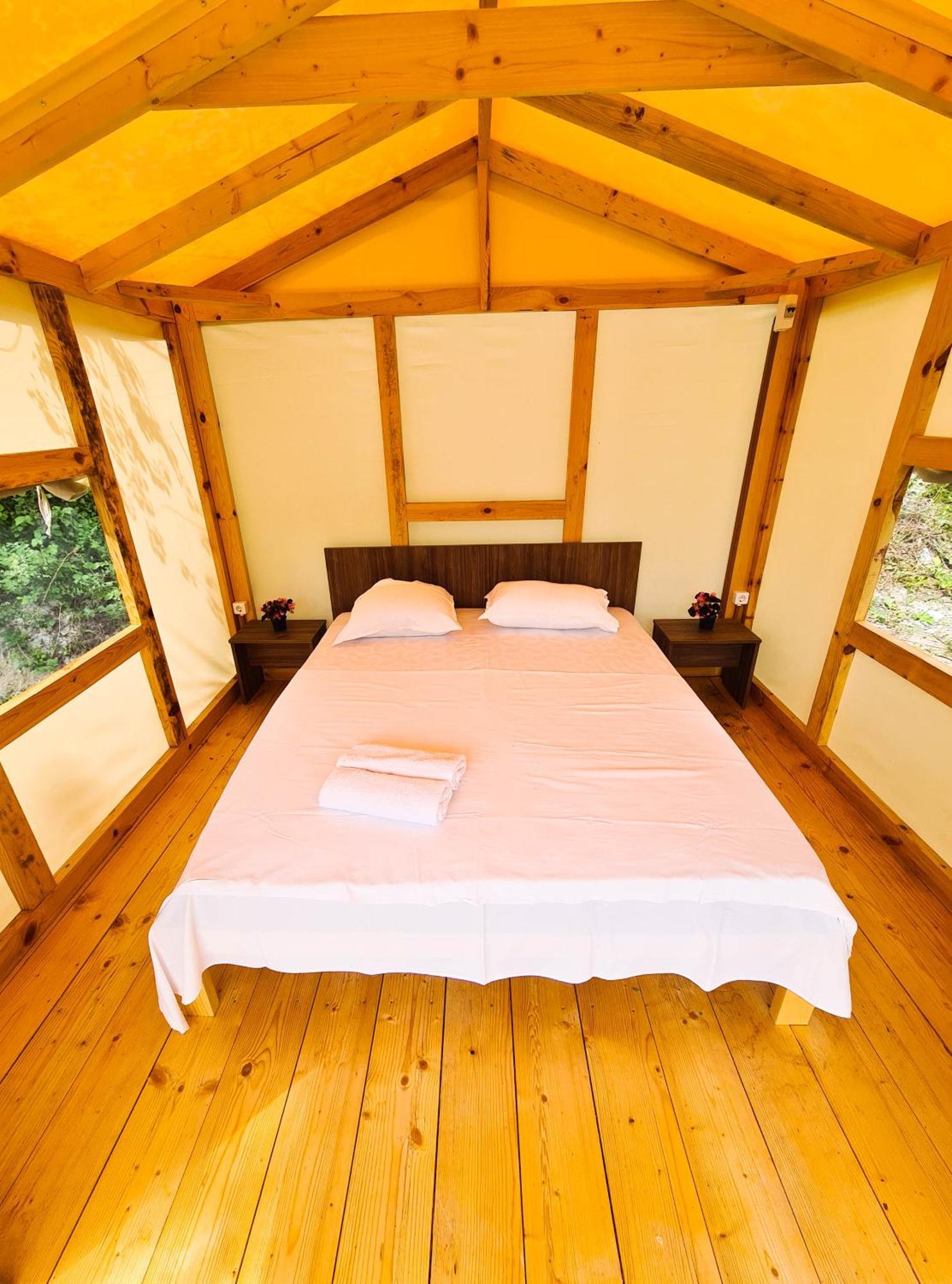 Camping Saint George トポラ エクステリア 写真