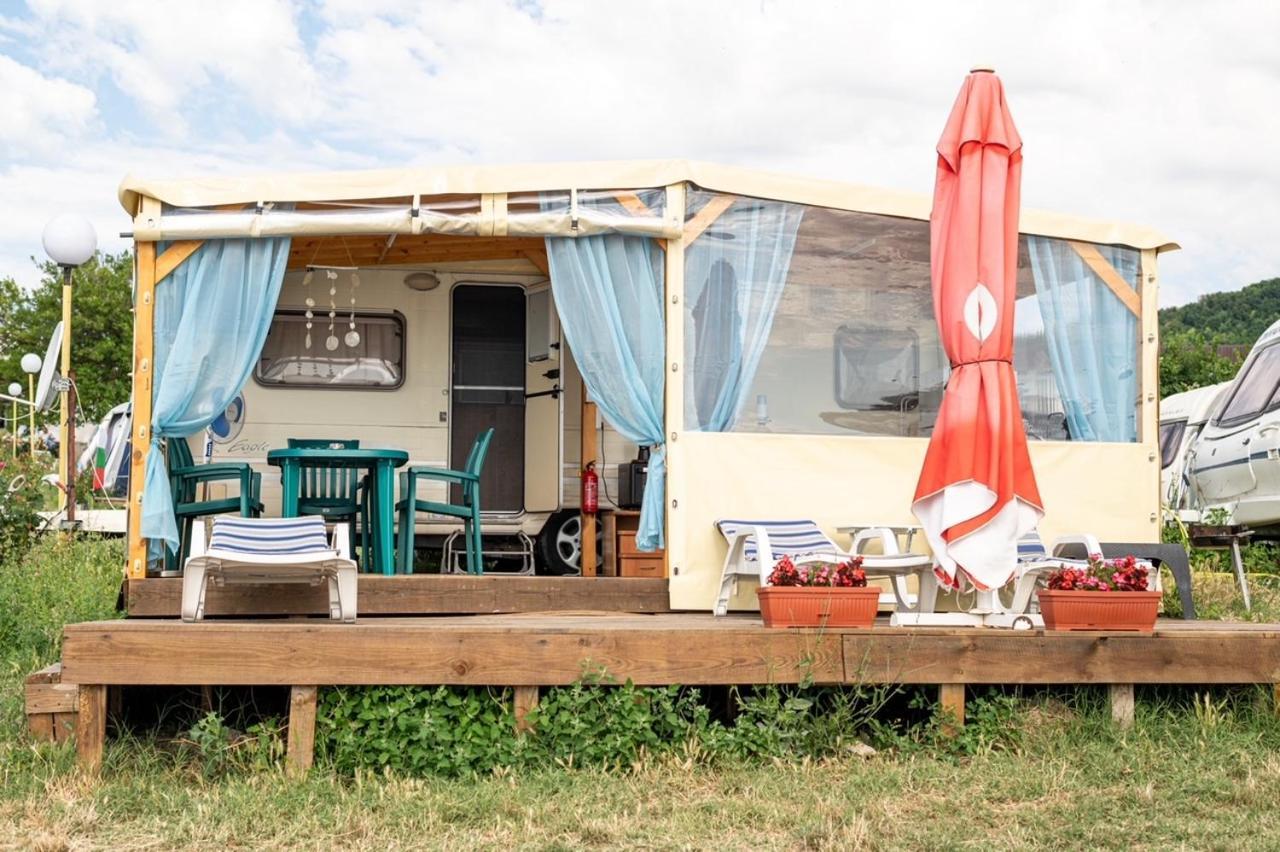 Camping Saint George トポラ エクステリア 写真